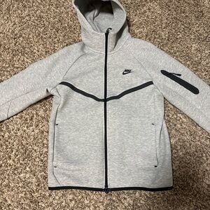 New jacket never worn, was too big on me